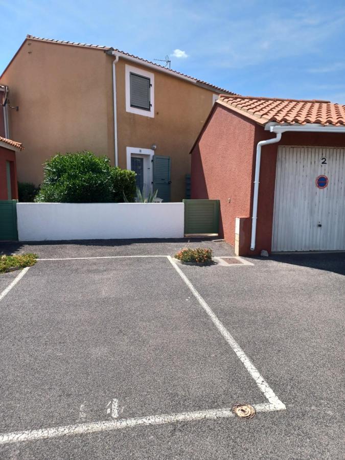 Charmante Villa Dans Village Naturiste Leucate Eksteriør billede